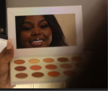 Load image into Gallery viewer, Eyeshadow Palettes
